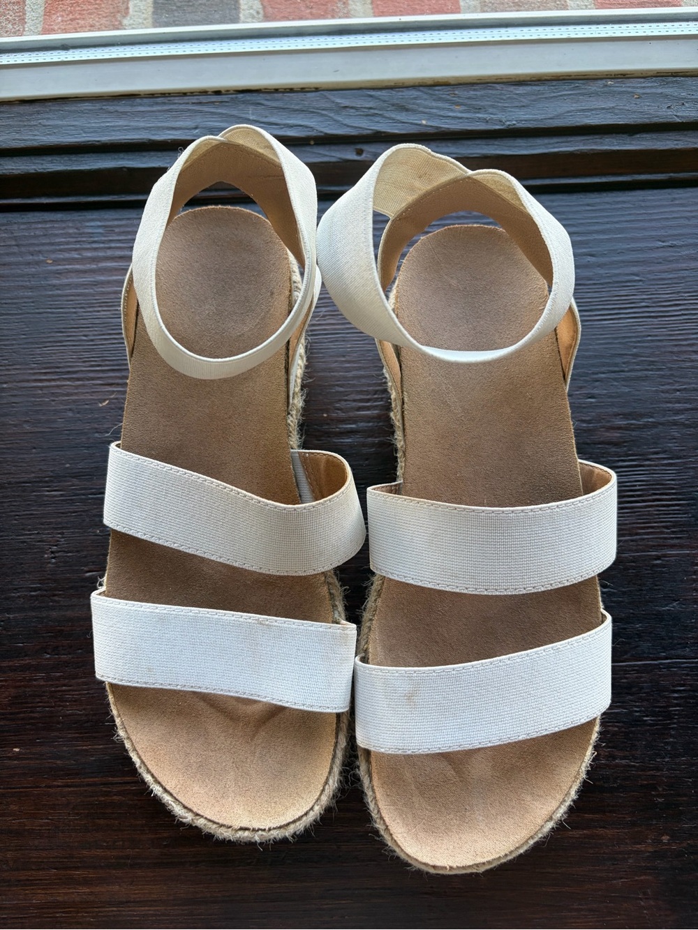 Women's White Elastic Strap Sandals